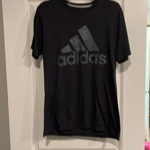 Men’s adidas shirt